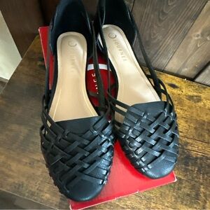 Women's Black Woven Loafers